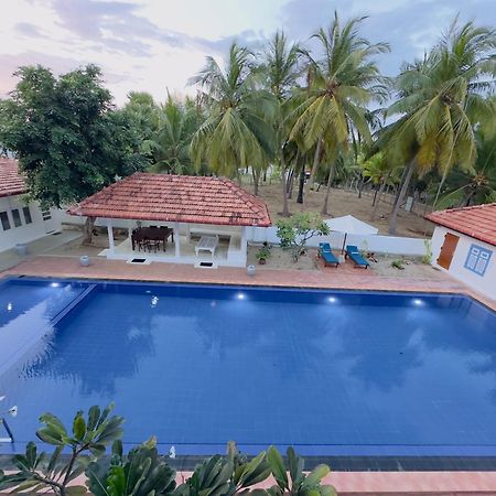 Blue Kite Family Resort Kalpitiya Ngoại thất bức ảnh