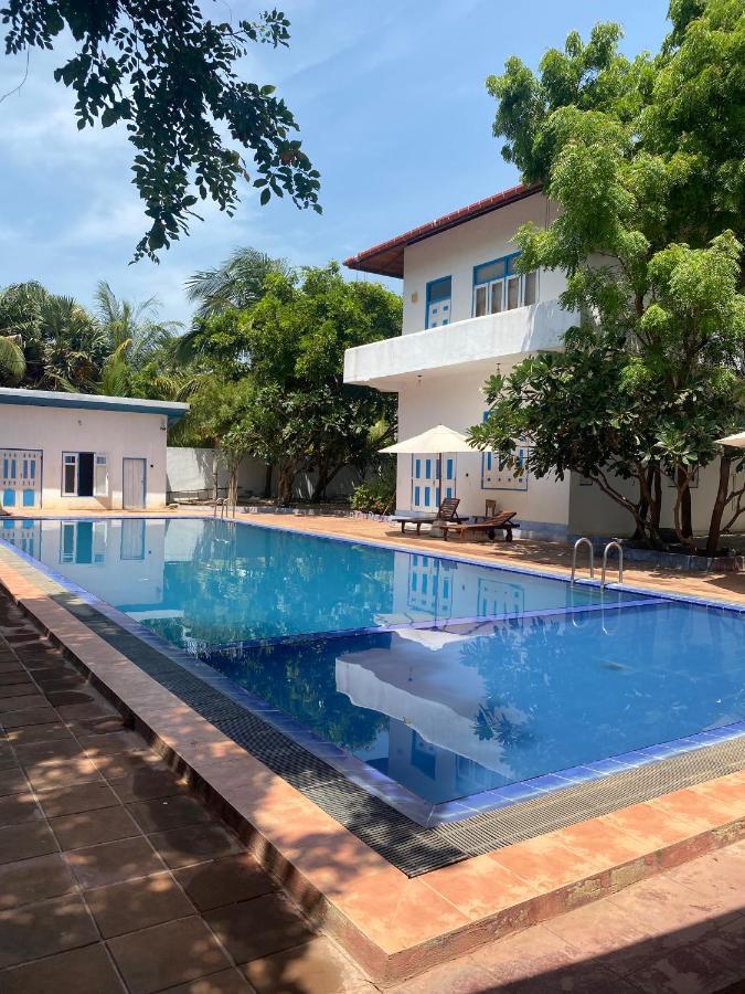 Blue Kite Family Resort Kalpitiya Ngoại thất bức ảnh