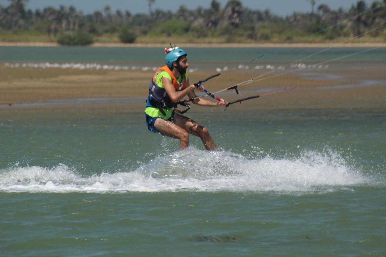 Blue Kite Family Resort Kalpitiya Ngoại thất bức ảnh